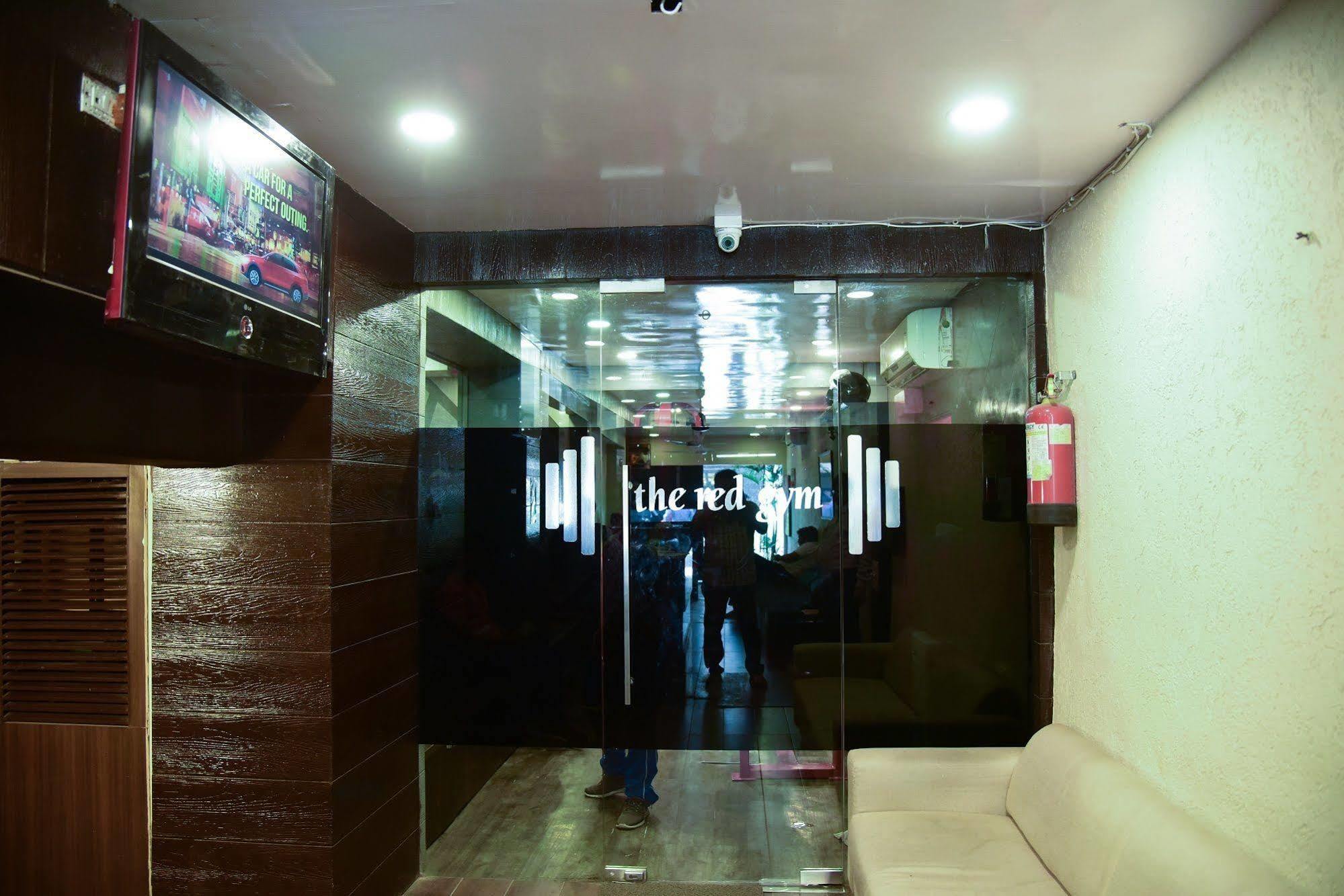 Hotel Evergreen Mumbai Kültér fotó
